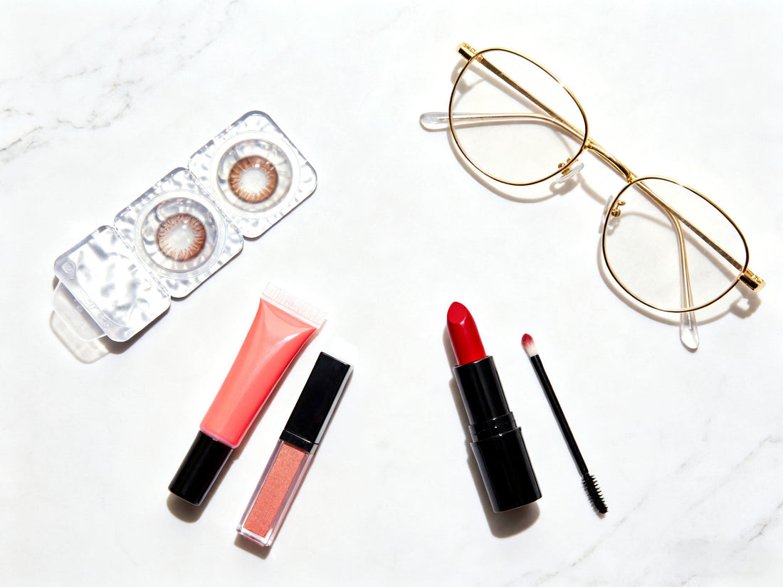 Makeup Lovers: Colored Contacts vs Glasses—Which Enhances Your Look More?