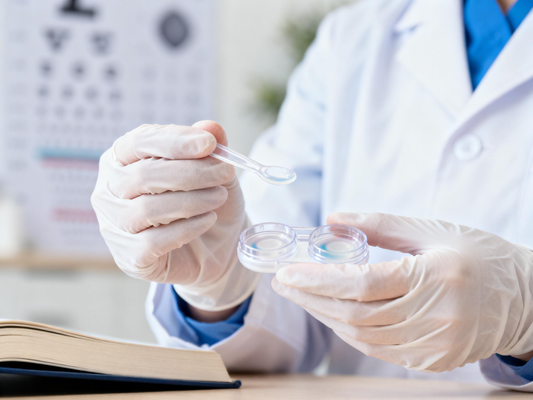 Blindness from Colored Contacts: Myth or Reality? (Eye Health Experts Weigh In)